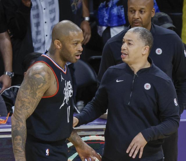 IM电竞在线体育-塔克被迫留队 快艇将其看做对抗约基奇的秘密武器